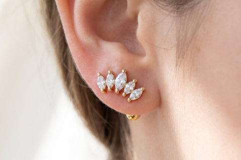 Ohrpiercing Krone