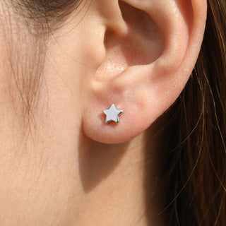 Titanium Earring Five Pointed Star